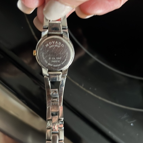 Movado 2 tone bracelet watch - Picture 8 of 9